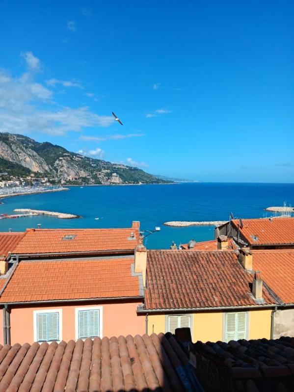 Duplex Vue Mer 50M De La Plage Des Sablettes Menton Exterior photo